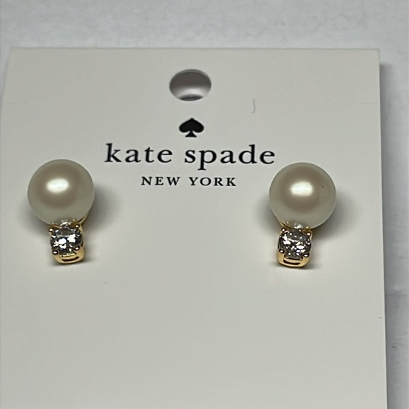 Kate Spade Earrings Pearls of Wisdom Studs - Picture 4 of 8